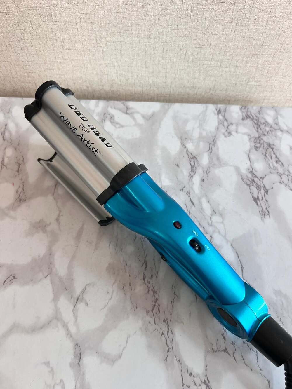 TIGI Bed Head Wave Artist Tourmaline Ceramic Deep Waver BH305